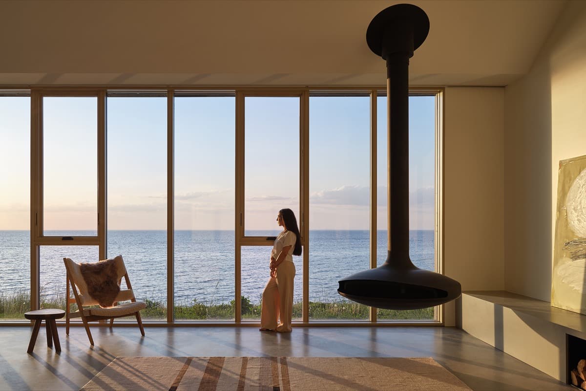 Loewen Windows window product