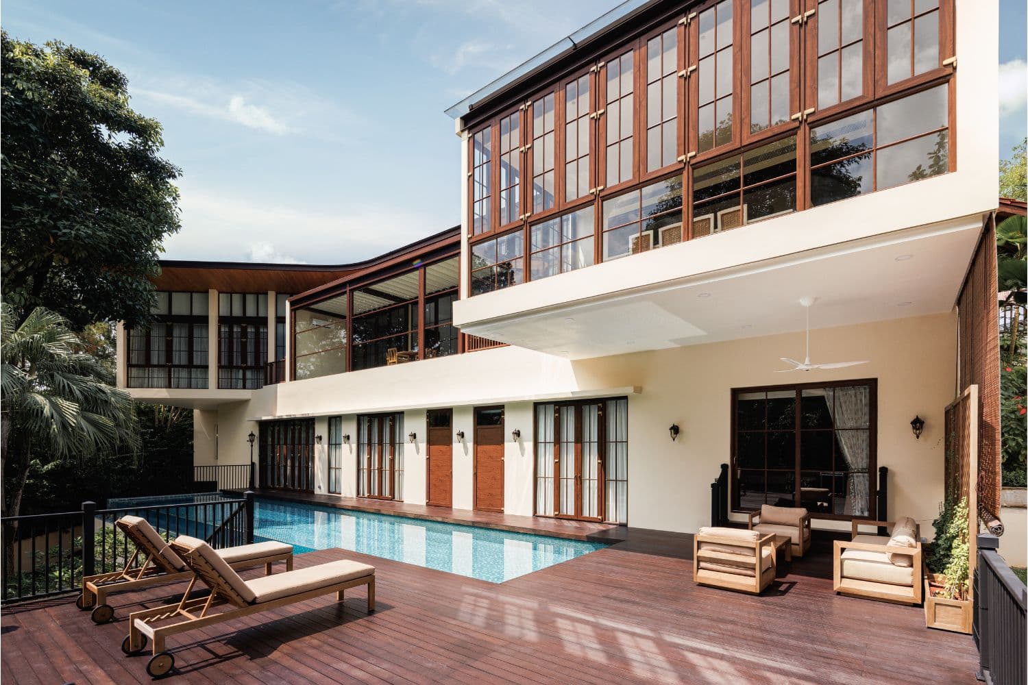Sapphire Windows & Doors window product