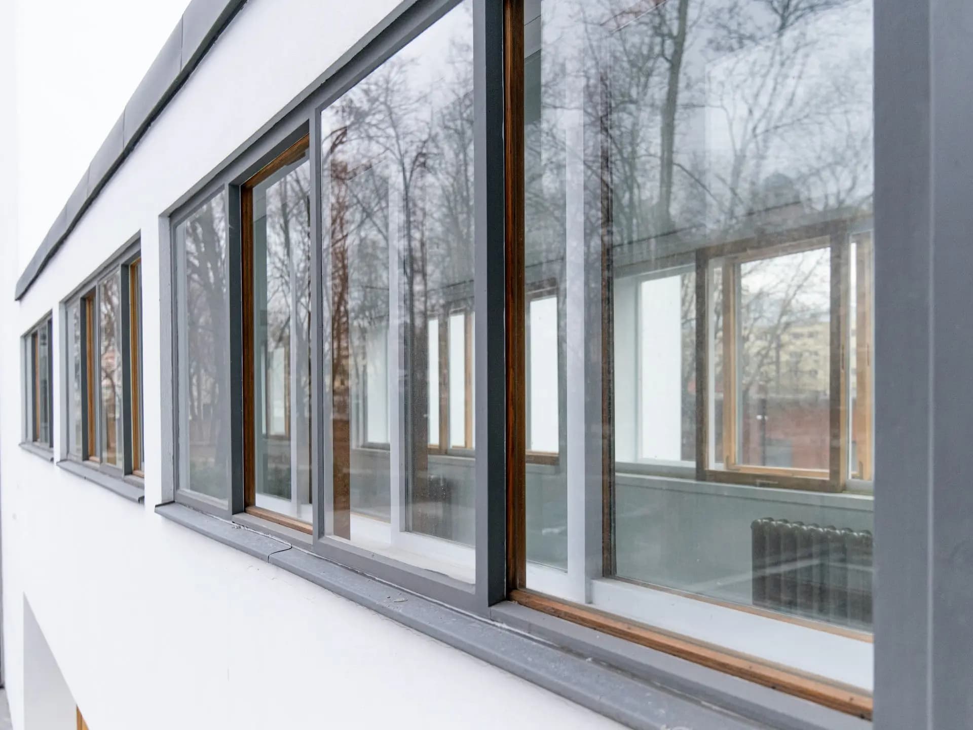 How to Clean Internorm Windows: A Professional Guide by Window Type