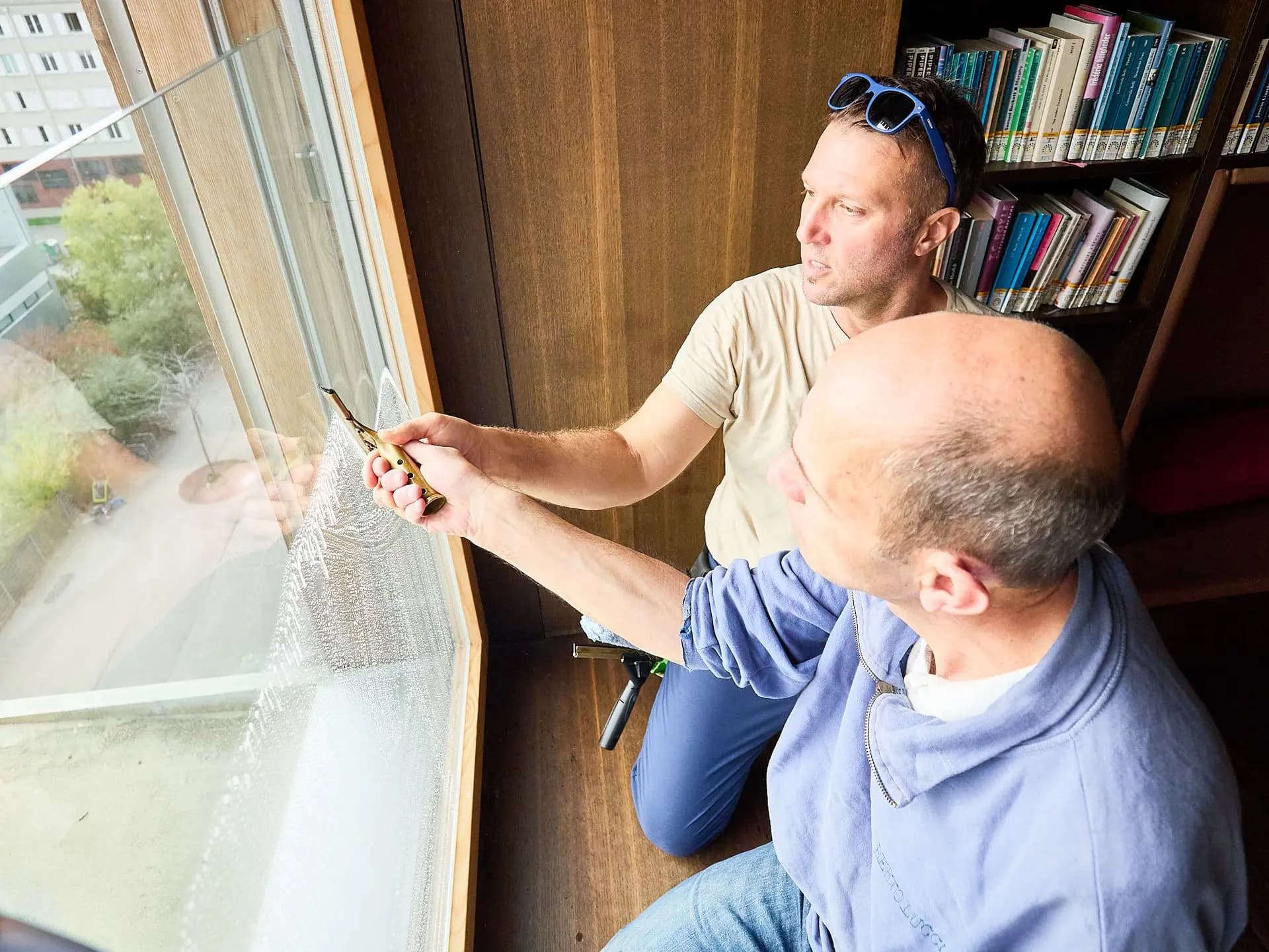 Window Cleaning Training for Employees: The Manager's Guide